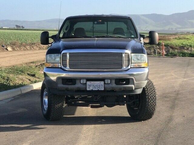 some imperfections 2003 Ford F 250 Super DUTY pickup