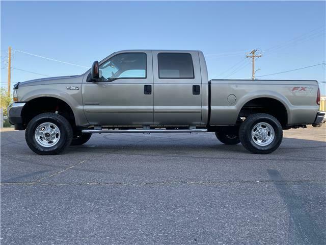 fully loaded 2003 Ford F 350 Lariat pickup
