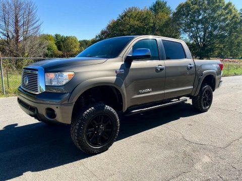 very nice 2013 Toyota Tundra Limited pickup for sale