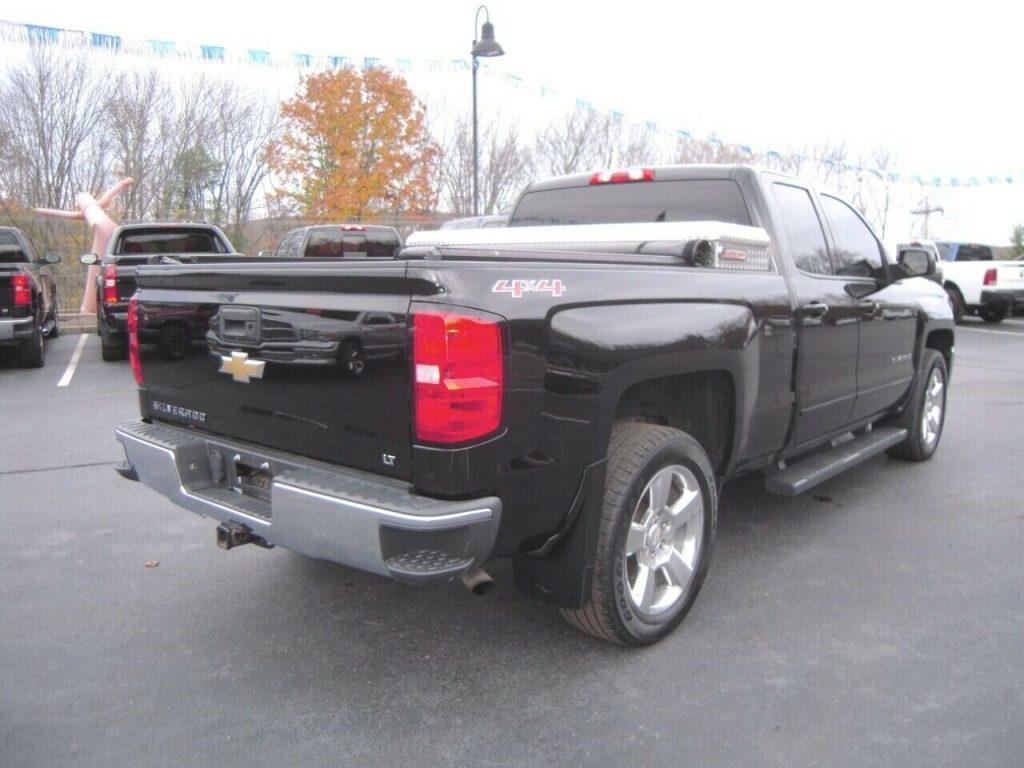 well equipped 2016 Chevrolet Silverado 1500 LT pickup