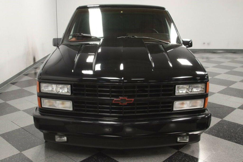1990 Chevrolet C/K Pickup 1500 454 SS [blacked out custom]
