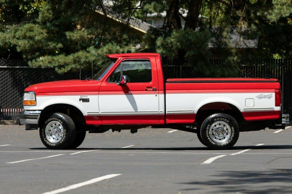 1995 Ford F-150 XLT pickup [well equipped]