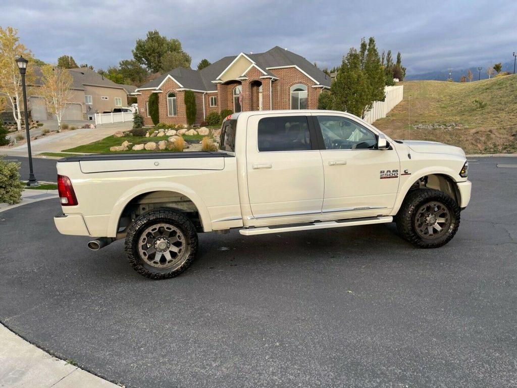 2018 Ram 2500 Longhorn pickup [almost every option available]