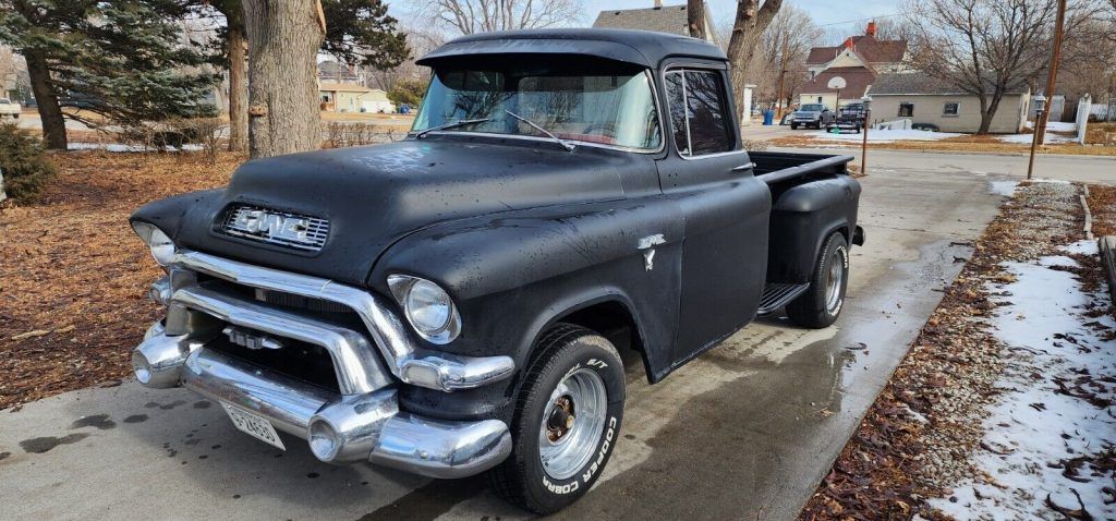 1956 GMC 101 new Engine and Excellent body work