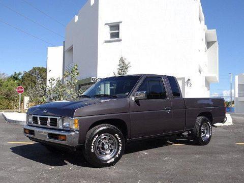 1995 Nissan Hardbody King Cab D21 Pick Up Truck XE V6 ONE Owner NO RUST Florida for sale