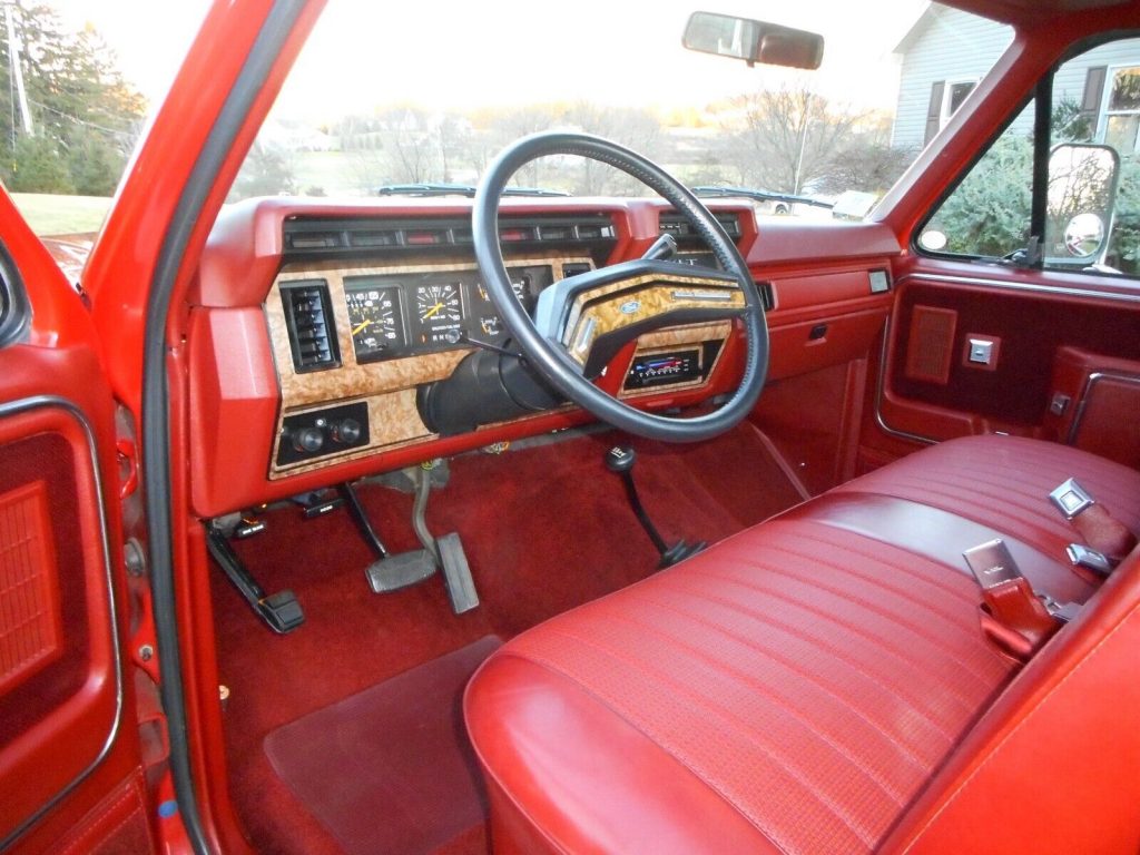 1985 Ford XLT F-150 4X4 short bed