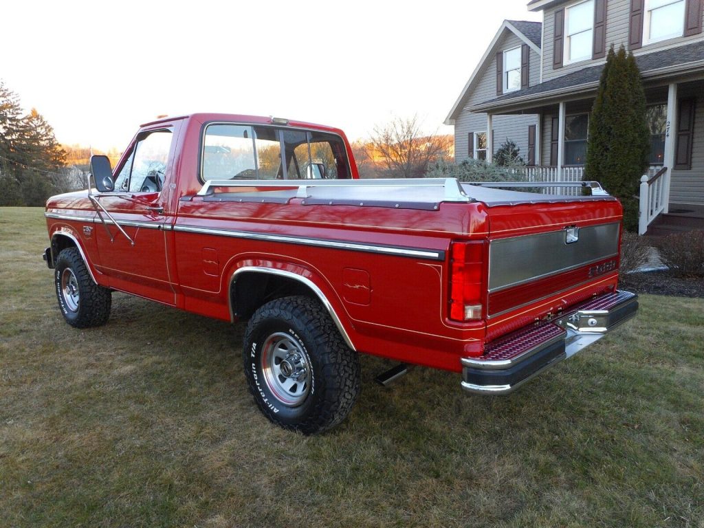 1985 Ford XLT F-150 4X4 short bed