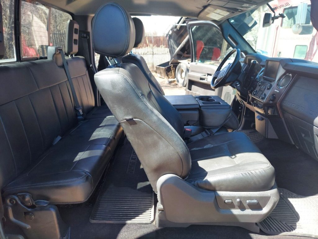 2014 Ford F-250 pickup [needs body repair]