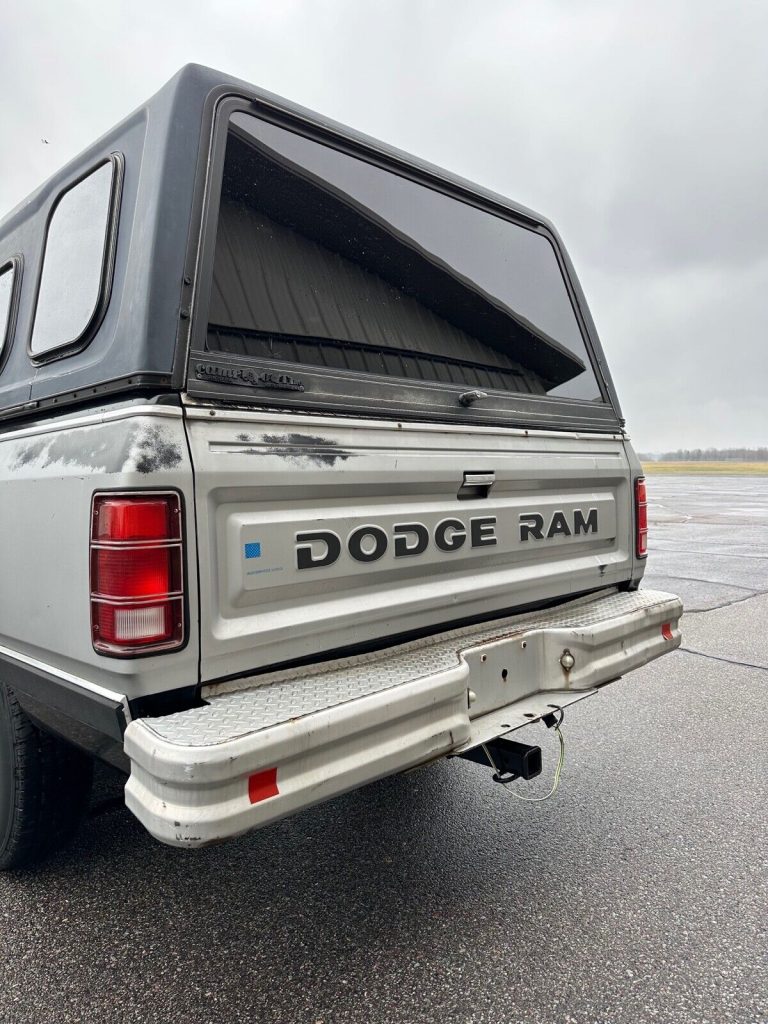1985 Dodge D350