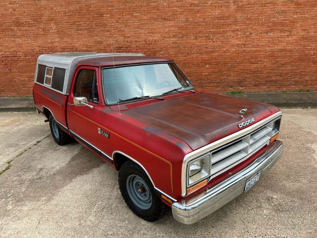 1986 Dodge D100 Short Bed Pickup Truck