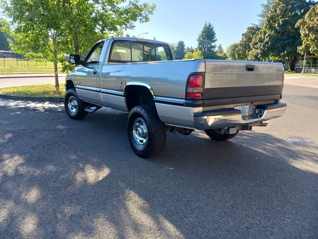 1995 Dodge Ram 2500 pickup [very good condition]