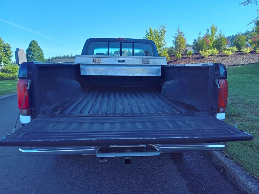 1997 Ford F-250 pickup [everything works]