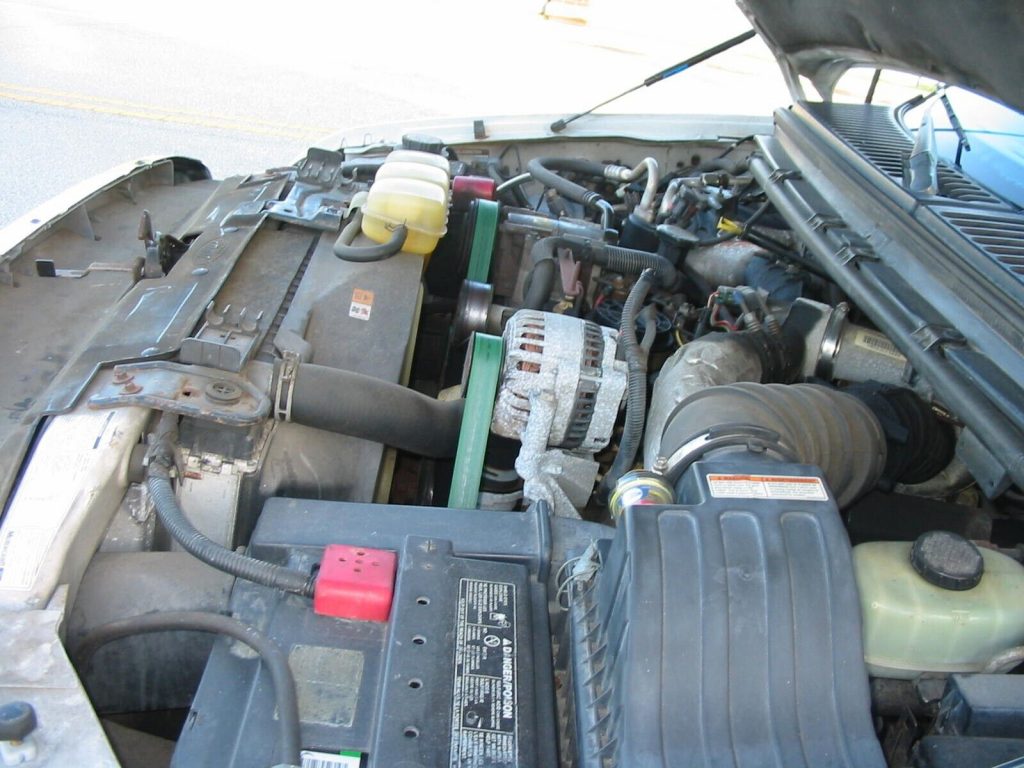 2001 Ford F-350 XL pickup [garage kept]