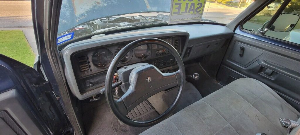 1991 Dodge Pickups D350