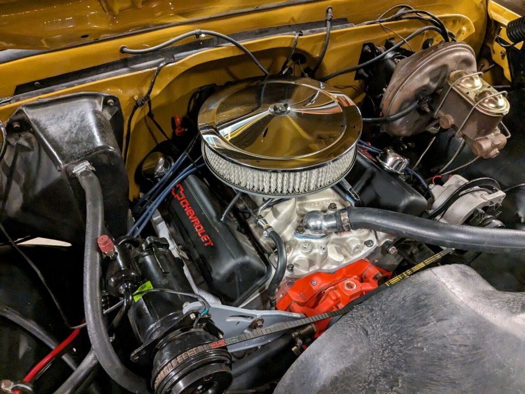 1972 Chevrolet Cheyenne pickup [completely restored]