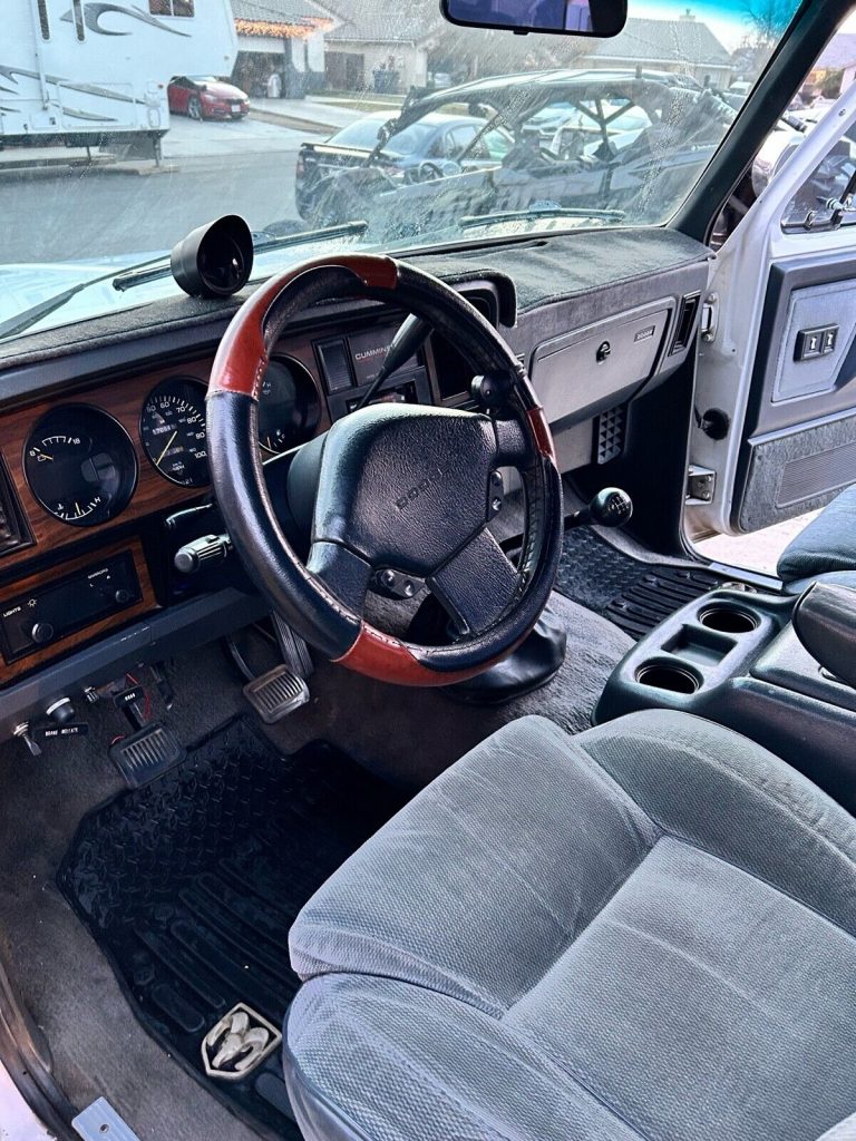 1993 Dodge Ram D300