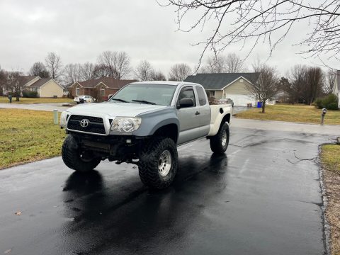 2009 Toyota Tacoma Access Cab pickup [serviced] for sale
