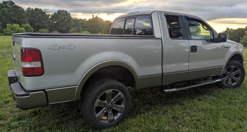 2006 Ford F-150 Lariat Truck – Harley Davidson Edition
