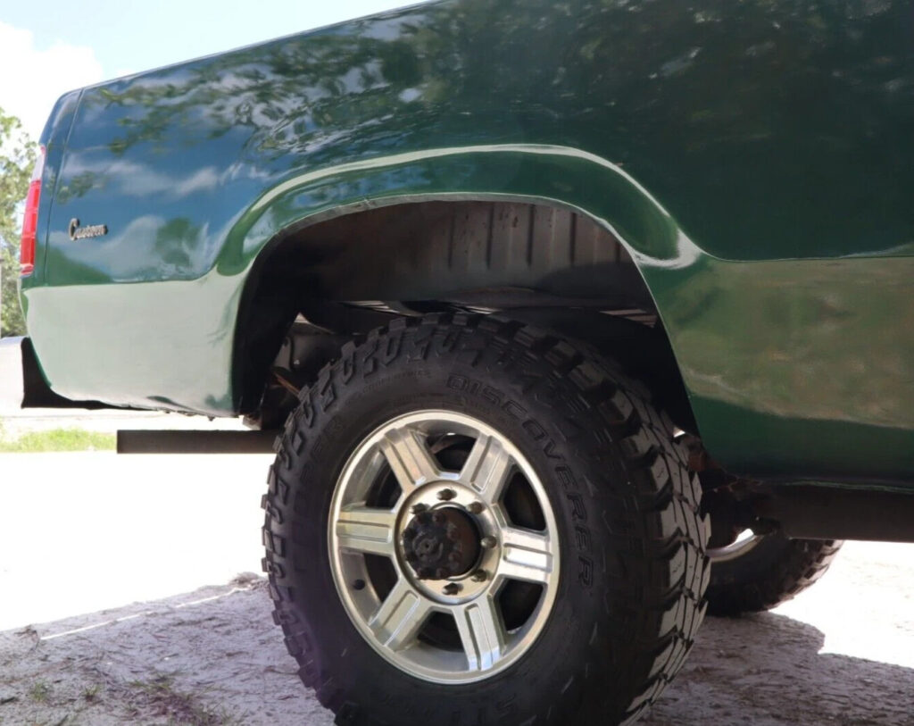 1974 Dodge Pickup 4×4 – W200 Extended Cab Power Wagon