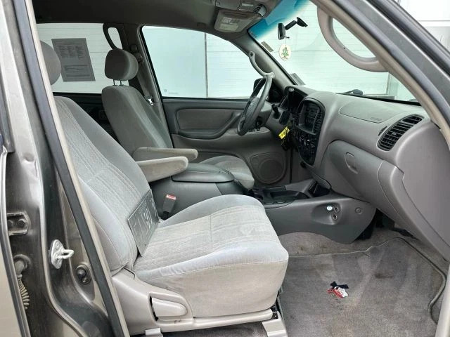 2004 Toyota Tundra SR5 Pickup 4D 6 1/2 ft