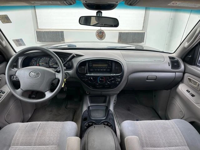 2004 Toyota Tundra SR5 Pickup 4D 6 1/2 ft