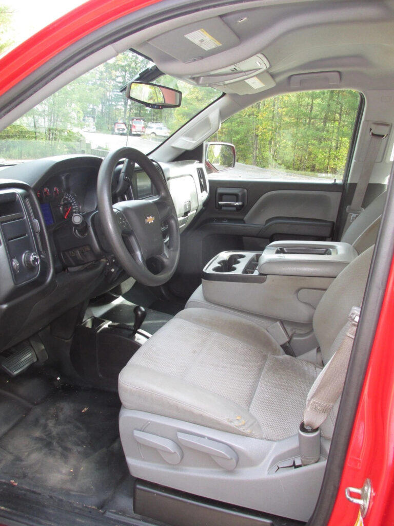 2016 Chevrolet Chevrolet Silverado WT Ex. Cab 4.3L V6 Auto 4×4 7.5′ Fisher Plow