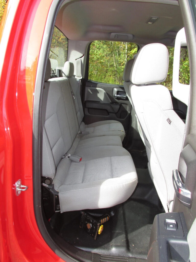 2016 Chevrolet Chevrolet Silverado WT Ex. Cab 4.3L V6 Auto 4×4 7.5′ Fisher Plow