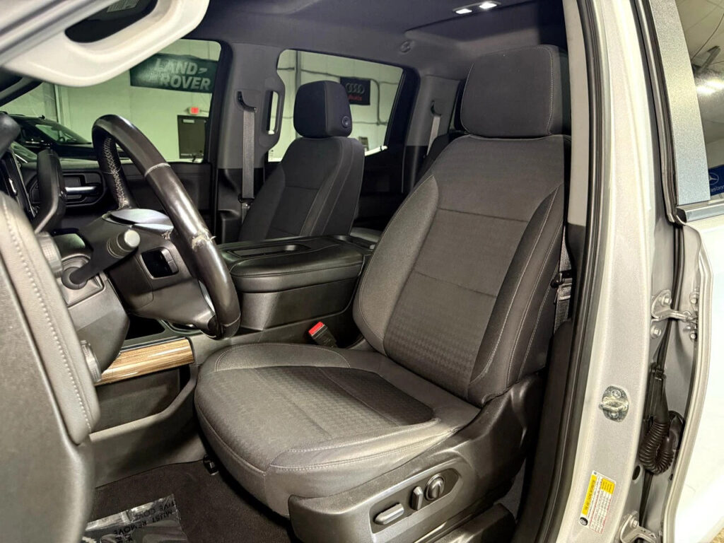 2022 Chevrolet Silverado 1500 LTD RST Crew Cab 4WD