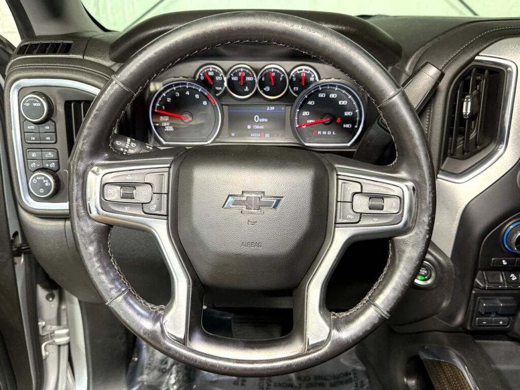 2022 Chevrolet Silverado 1500 LTD RST Crew Cab 4WD