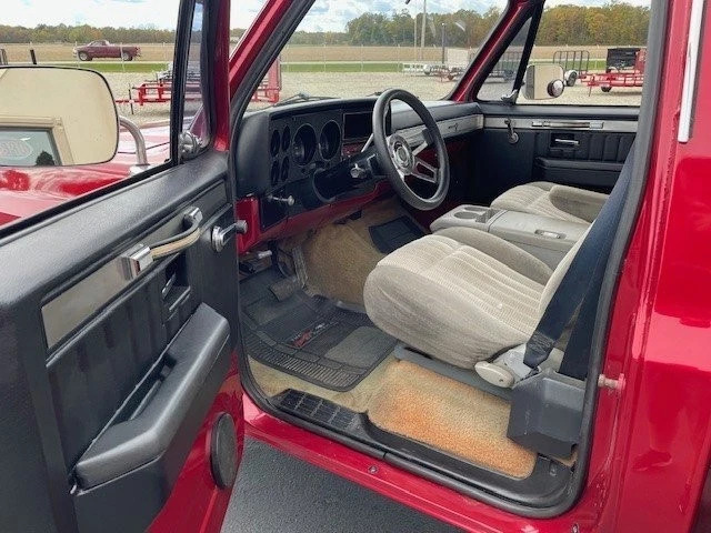Used 1984 Chevrolet C20 Pickup Truck Custom Paint