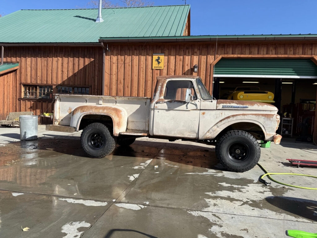 1962 Ford F100 Standard