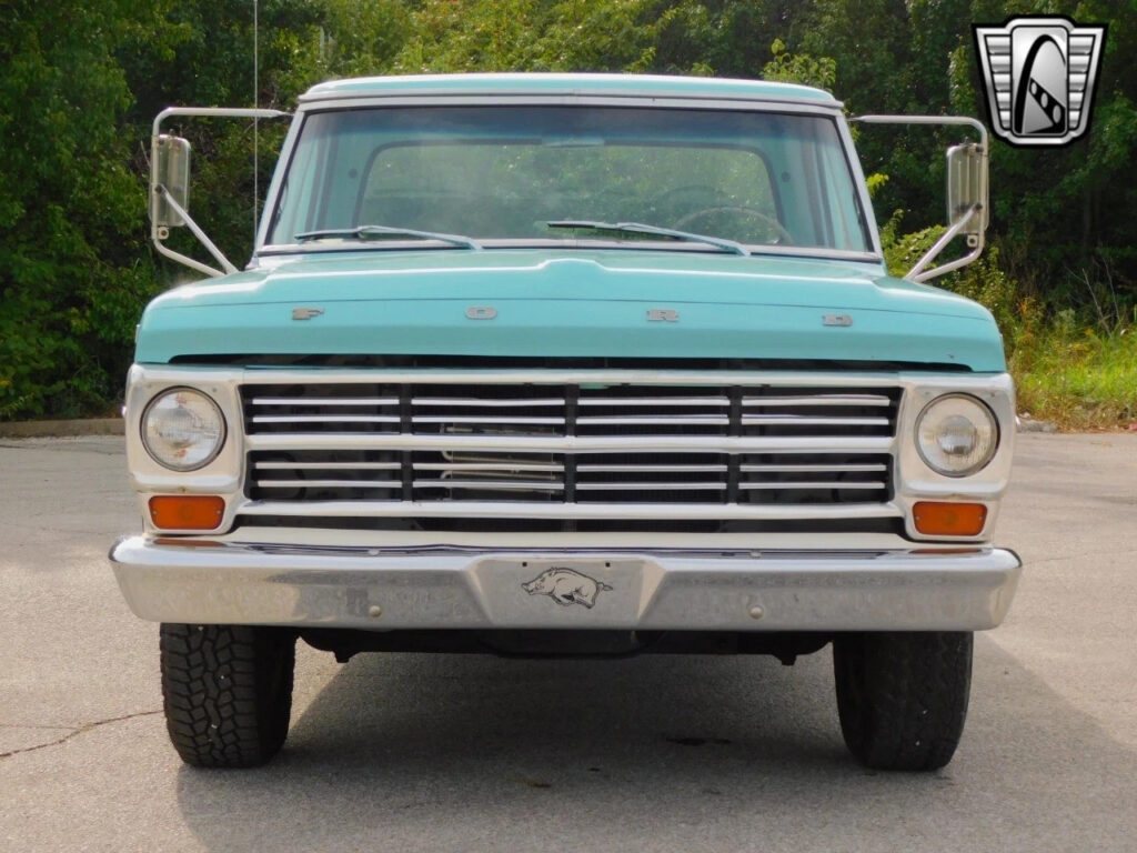1967 Ford F-250 Camper Special