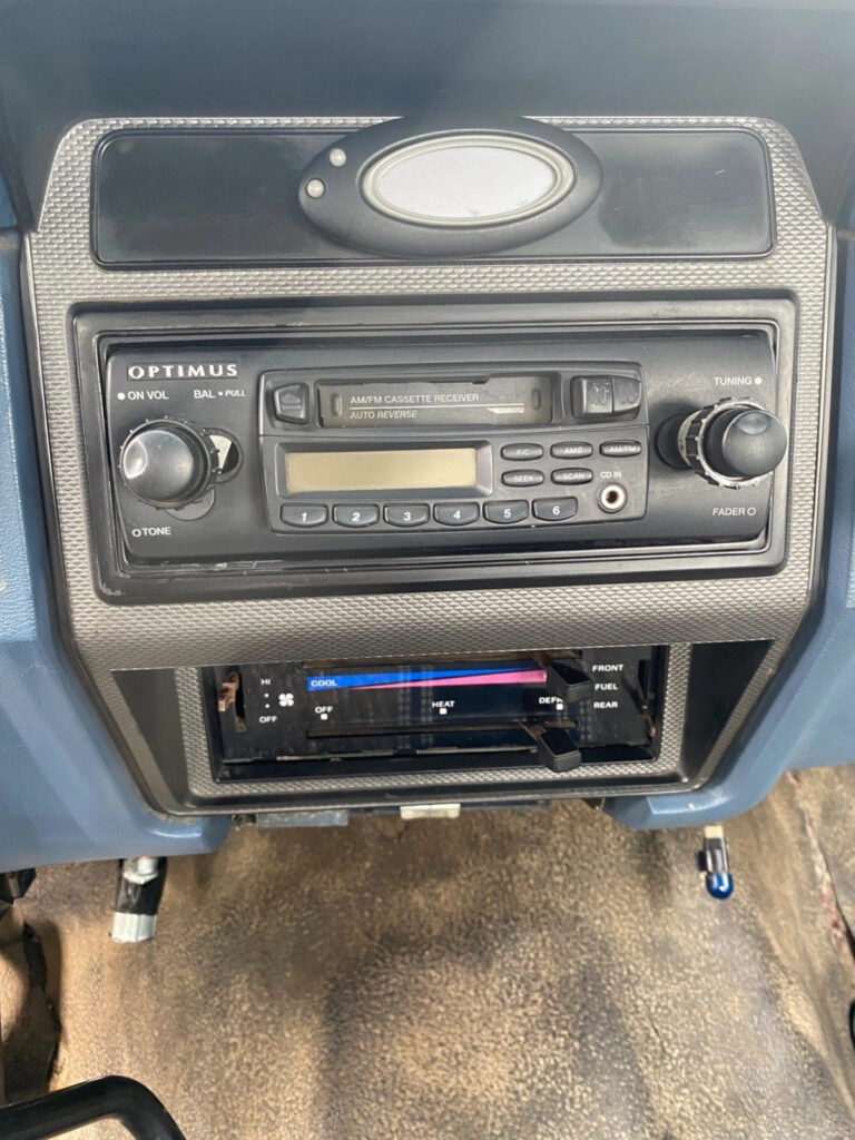 1986 Ford F-150 XLT Camper Special