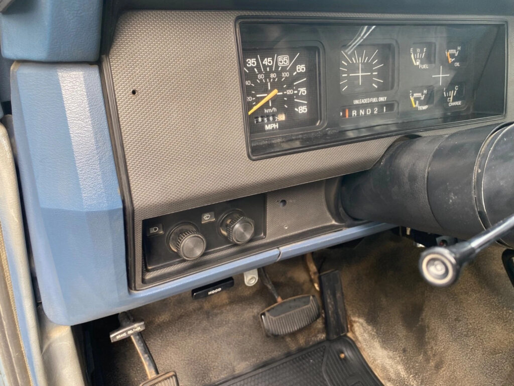 1986 Ford F-150 XLT Camper Special