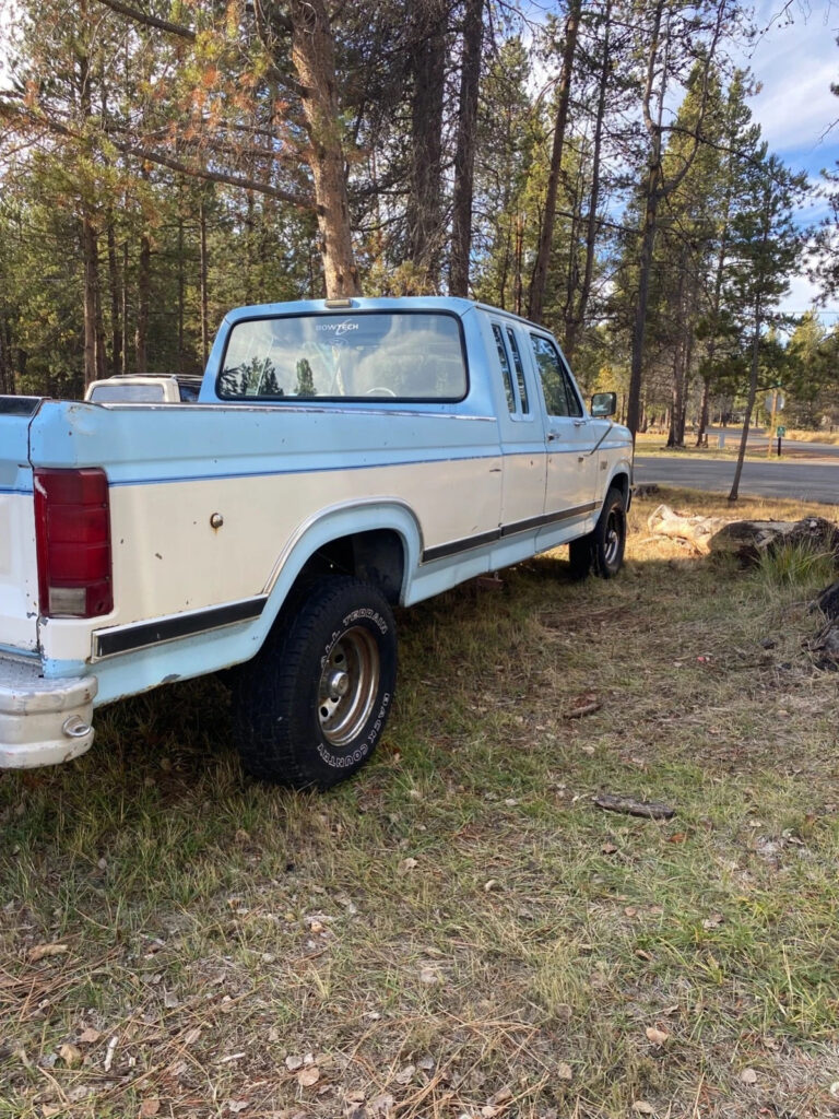 1986 Ford F-150 XLT Camper Special